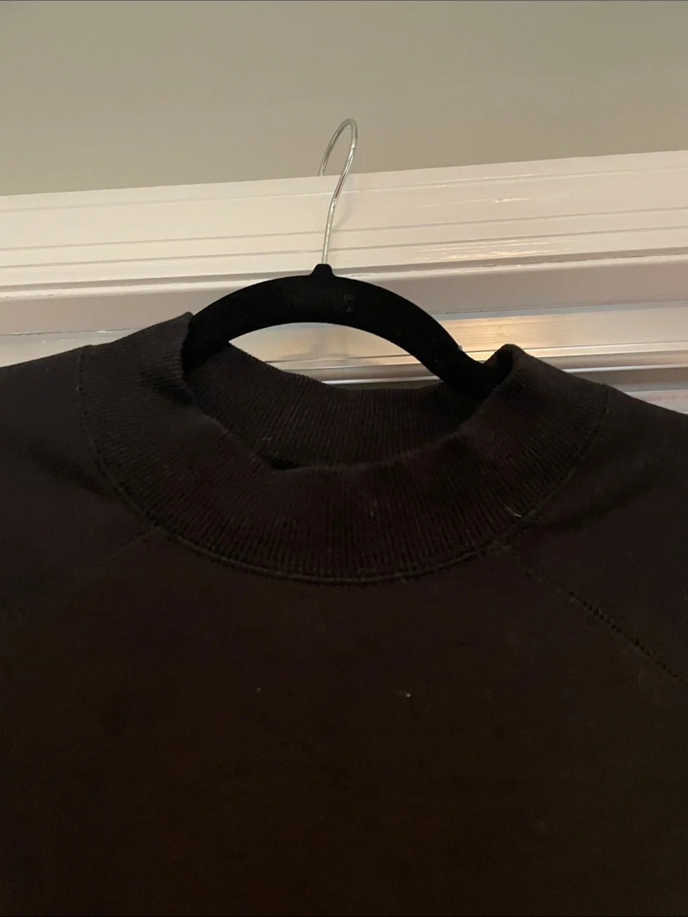 NWOT! Cariloha Women's Black Crewneck Sweater - Versatile Everyday Knit Size XL